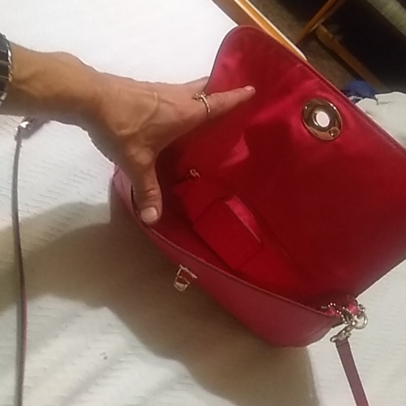 Coach - Picture 2 of 3